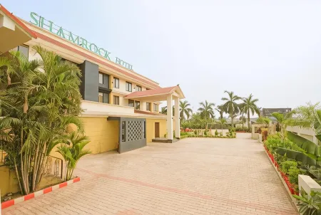 Shamrock Greens by Jardin Hotels