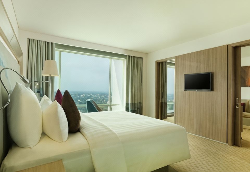 Novotel Tangerang HotelOver view