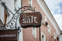 The Salt Townhouse Hotels in Hallein