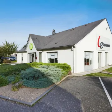 Campanile NATURE - Vierzon Отели в г. Вьерзон