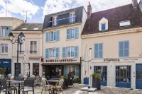 Hôtel le Beffroi Hôtels à proximité de : Circuit de l'Ouest Parisien