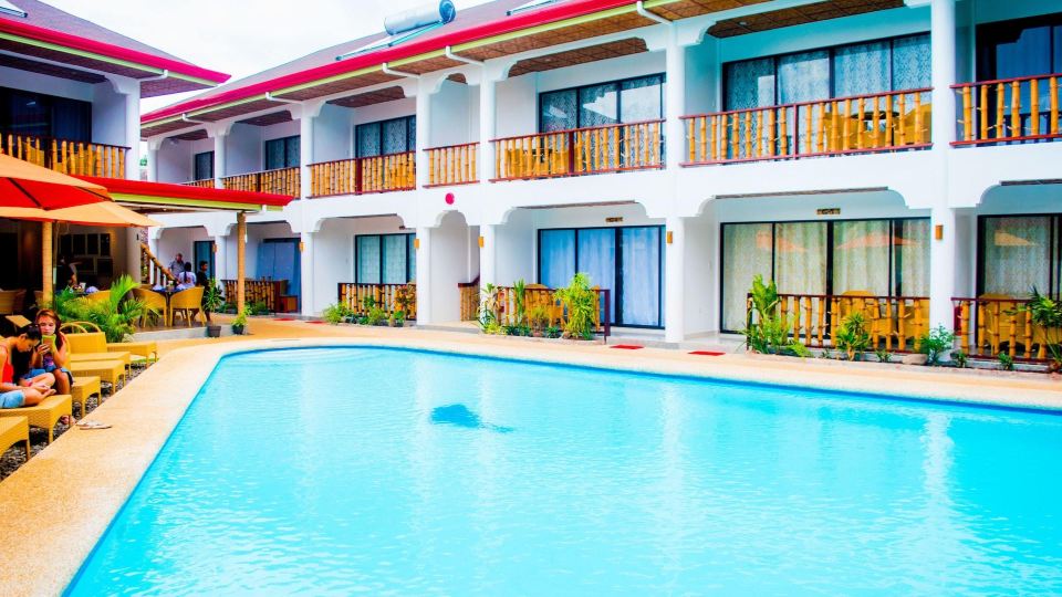 Alona Vida Beach Hill Resort