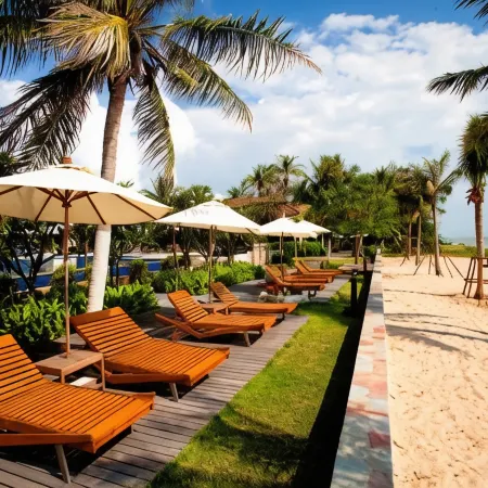 Kuiburi Hotel & Resort