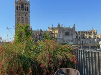 EME Catedral Mercer Hotel Hotels near Edificio La Adriatica