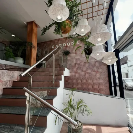 Hostal Residencia Cardona