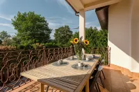 Enjoy! Warszawa Mysiadlo Hotels in Piaseczno