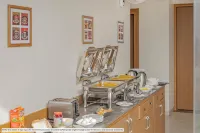 Treebo Taj Square, 10 Mins from Airport - breakfast