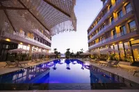Tris3 Hotel - 2 星級