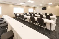 Holiday Inn Express & Suites Auburn