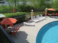 Super 8 by Wyndham Knoxville West/Farragut - Pools