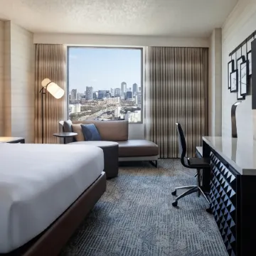 Renaissance Dallas Hotel