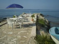 Apartment on the Sea-Great New Equipment, Free WiFi Hotels in Vir