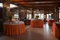 Hotel Club du Lac Tanganyika - Breakfast