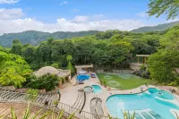 Entremonte Wellness Hotel and Spa فنادق في Apulo