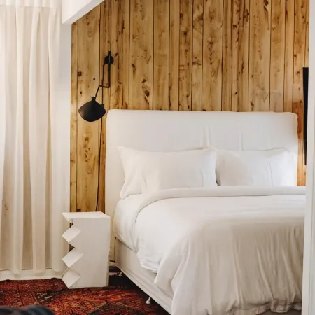 Esperance Chalet Village