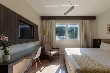 潘普哈設計飯店