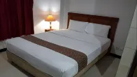 Corner Palace Hotel Hotel a South Ternate