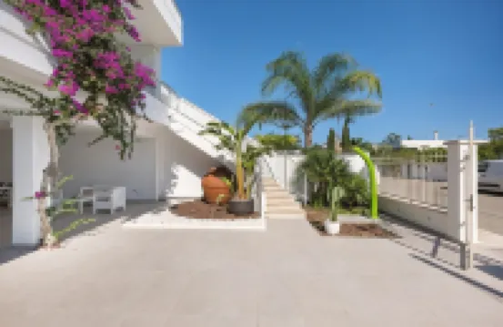 斯特拉迪馬爾木屋飯店