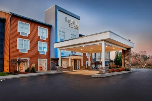 Fairfield by Marriott Inn & Suites Cortland فنادق في كورتلاند