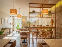 Memoria Porto FLH Hotels Hotels near Palacio da Bolsa