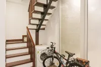 Hi.Home House Near Lake - อ่างจากุชชี่