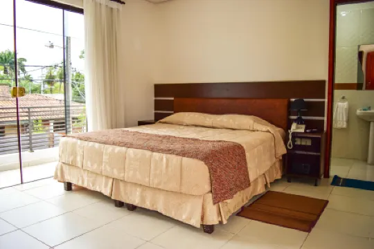 SBS 酒店和水療中心