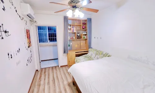 Yuheju Apartment (Yuhuang Miao Street)