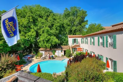 بست ويسترن لو أورانجيرى Hotels near Les Jardins de la Fontaine