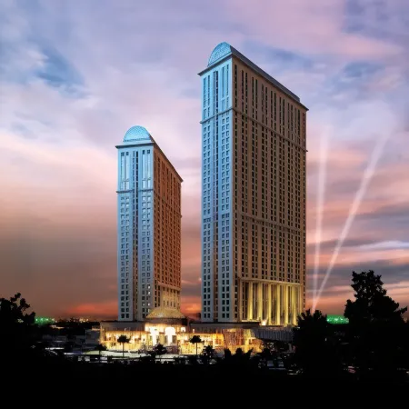 Hyatt Regency Dubai Creek Heights