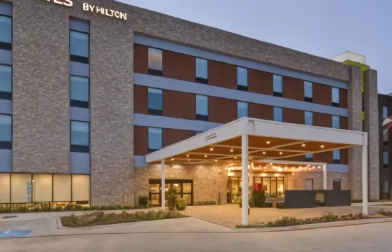 費爾威/艾倫希爾頓惠庭酒店