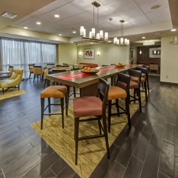 Hampton Inn Houston-Baytown