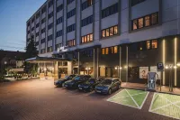 Hotel Filmar - parking