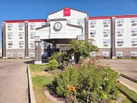 Super 8 by Wyndham Red Deer City Centre