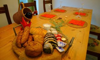 Jeonju Artist House Madamchoi Pension