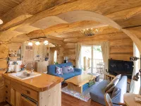 Warayunya Hotels in Higashi