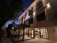 Domani Hotel Boutique Hotels near Jardín Botánico Martín Cárdenas