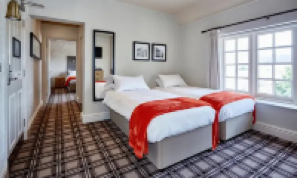 Gwesty Links Hotels near St John's Methodist Church