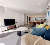 Modern & New • 3 Beds • 6 Guests