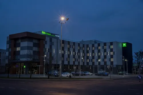 Ibis Styles Grudziadz - parking
