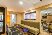 Comfort Inn & Suites Cookeville - 2-Star