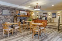 Econo Lodge Cherokee Near River Park - Wifi