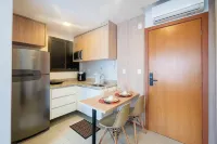 Studio in Condo w/ Pool and Gym Ftw1106 -  Ferienwohnungen