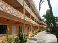 Raymen Beach Resort Hotels in Guimaras