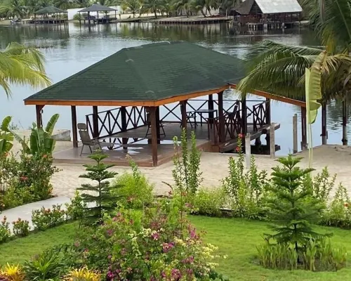 LA BAIE DE MAERAPH by La Kopell Hotels in Adiaké Department