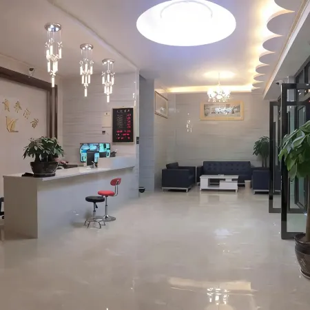 Funing Yishang Business Hotel