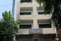 カンナ レジデンシー サケット周辺のホテル