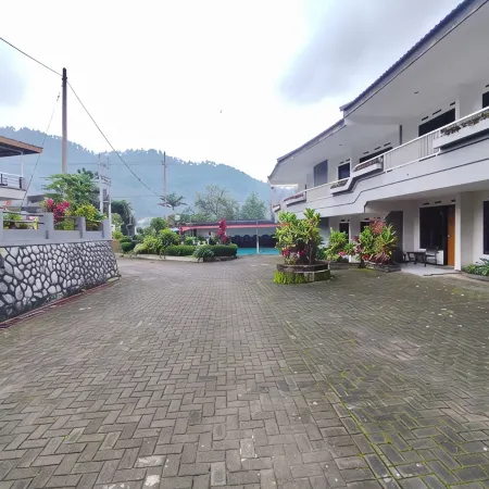 Hotel Nirwana Batu