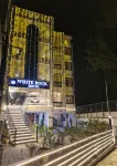 Hotel White Rock by the Solitaire Hospitality