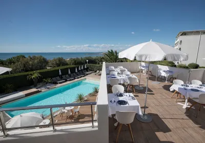 Hôtel la Plage 5 étoiles la Grande Motte Hotels in 