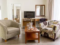 Littomore Suites Bathurst Hotels in Bathurst